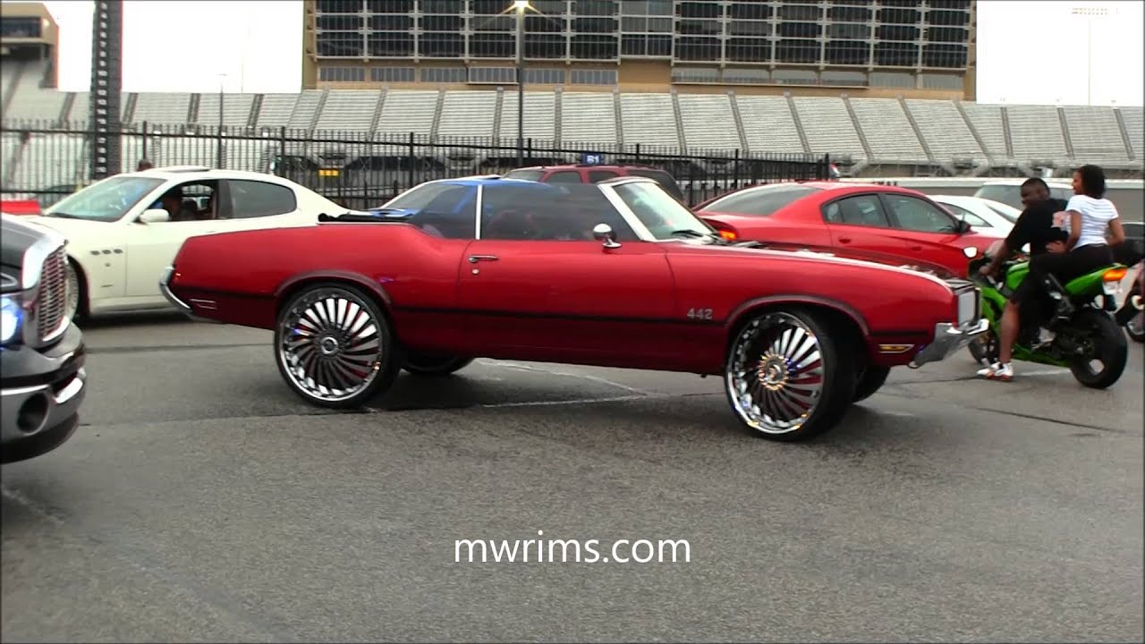 72+Cutlass+on+26s CUTLASS 442 VERT RUNNIN ON 26" DUB FLOATERS SKATIN ATLANTA STUNTFEST ...