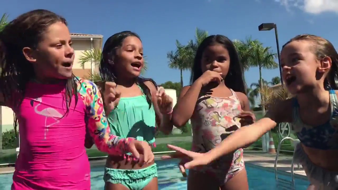 meninas desafio da piscina