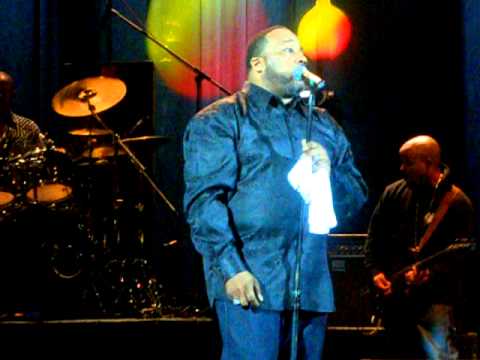 Marvin Sapp- Never would have made it (Live) - YouTube