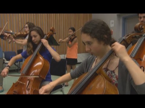 Sold out gala funds music education | Gala à guichets fermés au profit de l'éducation musicale
