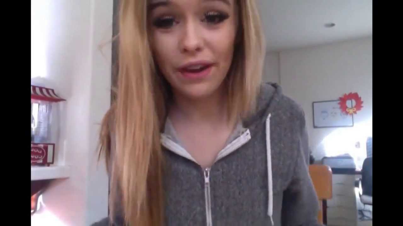 When did sam and acacia start dating