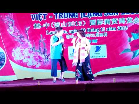 Hình ảnh trong video Quang Tèo tại hội chợ lạng sơn