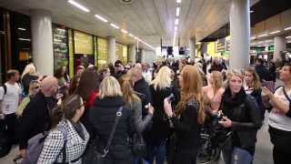 Aankomst Backstreet boys op schiphol