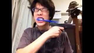 神改造！日本男孩自製電動牙刷