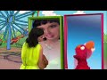 Katy Perry sings