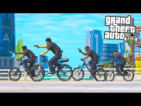 I replaced ALL COP CARS with BIKES *FUNNY*!! (GTA 5 Mods - Evade Gameplay)