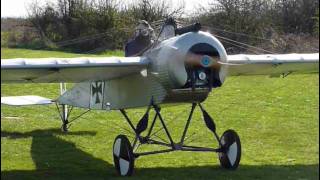 Dave Flies In. HD