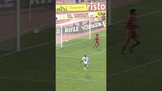 Weah's brace conquers the Capital ⚽🤩? | #shorts