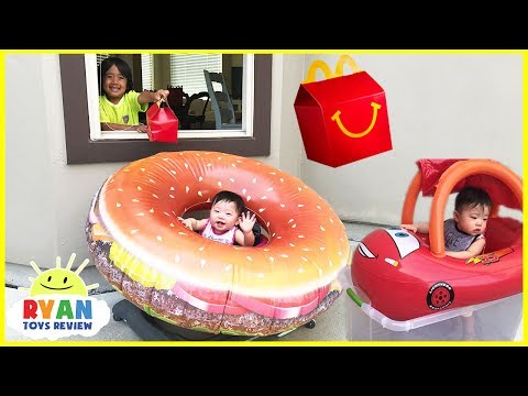 McDonalds Drive Thru Prank Twin Babies Giant Hamburger Ride on Car Disney Cars Lightning McQueen
