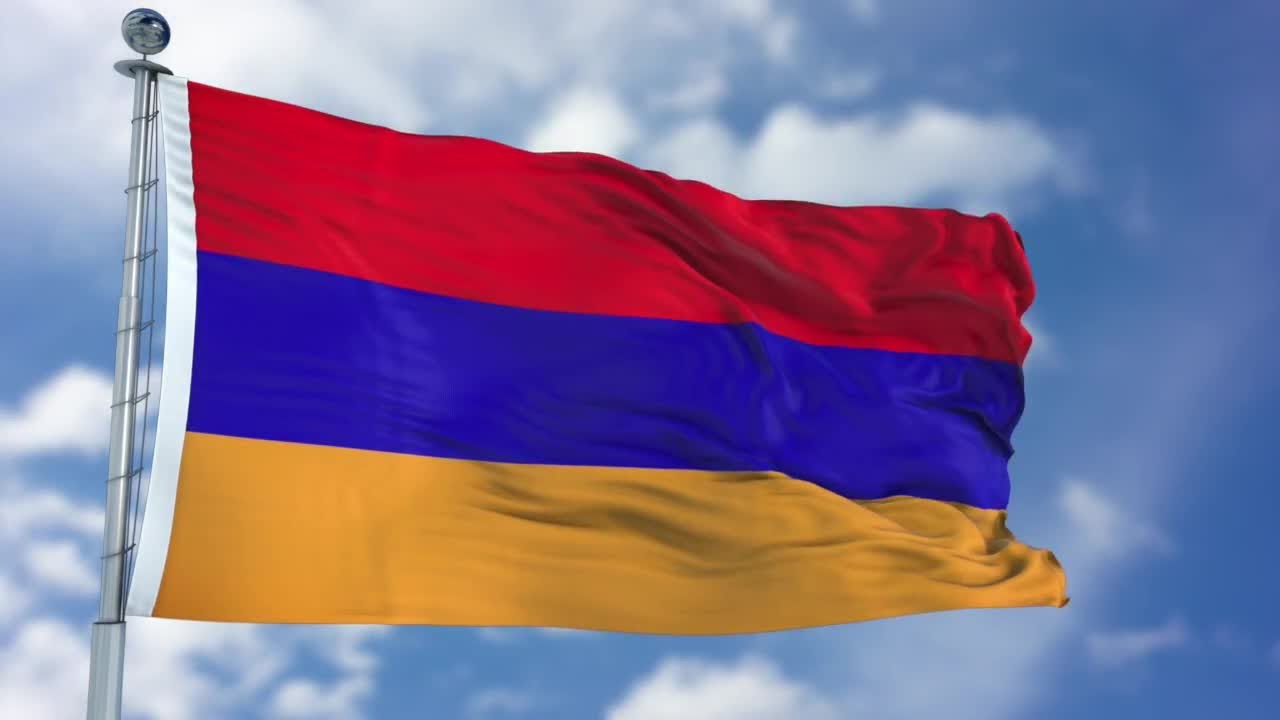 Армянский флаг в небе