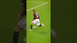 David Beckham: classy plays | AC Milan | #shorts