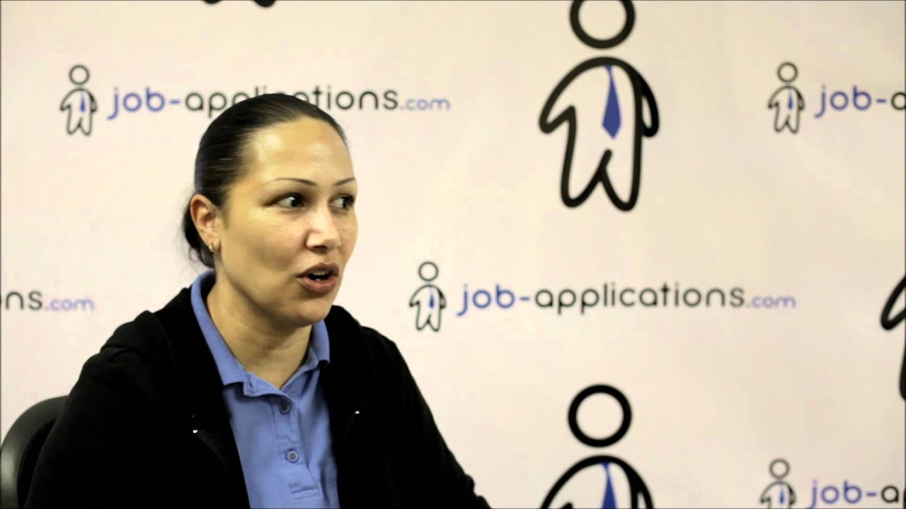 Interview Tips from a Macy's Hiring Manager - YouTube