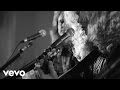 She Wolf (acoustic live)