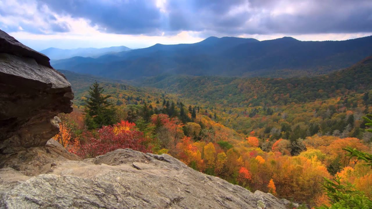 Scenic Time Lapse: Fall Foliage & Incredible Mountain Views - Asheville, North Carolina - YouTube
