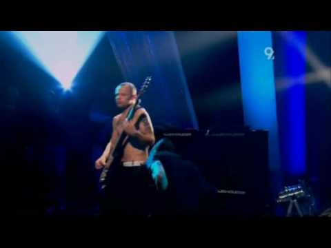 Red Hot Chili Peppers - Snow ( Live Jools Holland 2006) - YouTube