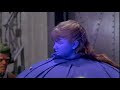 Violet Beauregard blows up like a balloon, blueberry.
