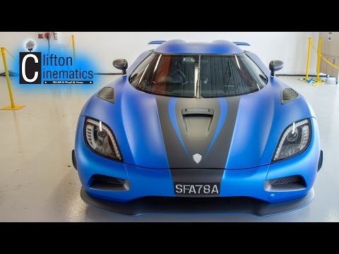 Koenigsegg Agera S Draws HUGE Crowd , Thunderous Acceleration and LOUD