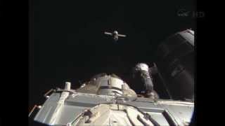 Progress M-20M / 52 Resupply Spacecraft Docks With ISS