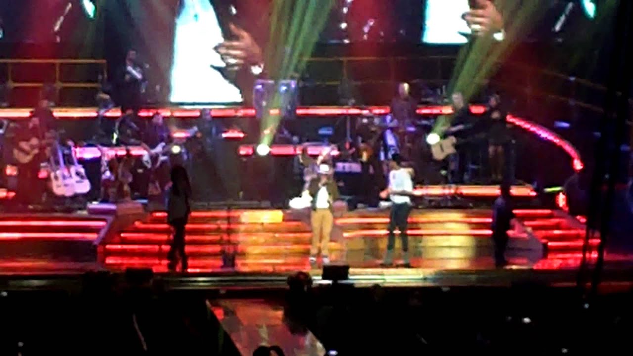 Romeo Santos Concert at MSG - Debate De 4 - 02/11/12 - YouTube