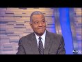 Nelson Mandela Remembered for His Charismatic Leadership