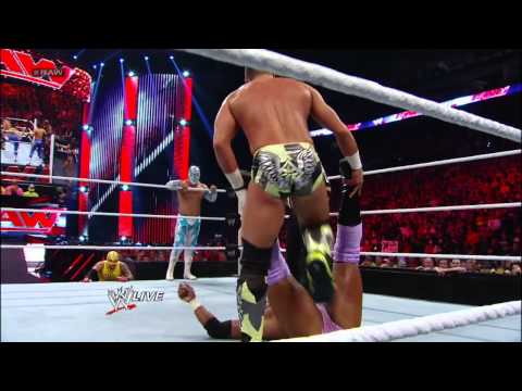 Rey Mysterio, Sin Cara, Tyson Kidd & Justin Gabriel vs. The Prime Time