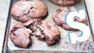 Chocolate Caramel Cookies - Stop Motion