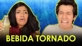 Reto: Bebida Tornado | Agua mineral, pimienta y aceite | Los Polinesios