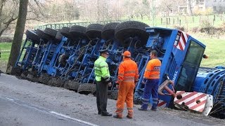 SE 100 TUNOVÝM JEŘÁBEM  SE UTRHLA KRAJNICE