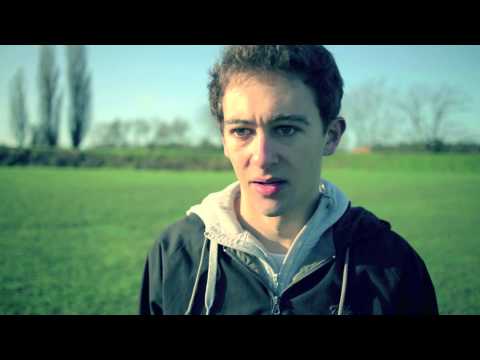 Spot handicap choc ozene.fr Facebook : Ozéné - Maintien à domicile Twiter : @Ozene91