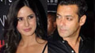 Salman Khan REFUSES to kiss Katrina Kaif!