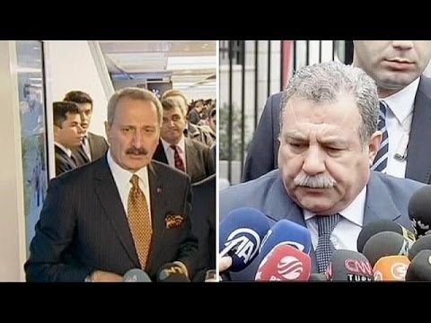 Turkey\'s government suffered a shock twin resignation on Christmas Day with the economy and...

euronews, the most watched news channel in Europe
     Subscribe for your daily dose of international news, curated and explained:http://eurone.ws/10ZCK4a
     Euronews is available in 13 other languages: http://eurone.ws/17moBCU

http://www.euronews.com/2013/12/25/turkey-ak-party-in-turmoil-after-ministers-resign
Turkey\'s government suffered a shock twin resignation on Christmas Day with the economy and interior ministers both quitting under a cloud of scandal.

Economy Minister Zafer Caglayan and Interior Minister Muammar Guler had both previously offered their resignations on Sunday, and on Tuesday President Abdullah Gul called for light to be shone on a number of corruption allegations.

The ministers became entangled after the arrests of their sons on December 17, along with a number of other suspects accused of taking or organising bribes.


Find us on:
     Youtube http://bit.ly/zr3upY
     Facebook http://www.facebook.com/euronews.fans
     Twitter http://twitter.com/euronews