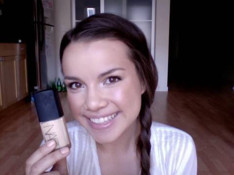video NARS Sheer Glow Foundation