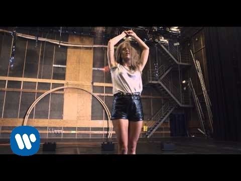 NONONO - Hungry Eyes
