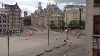 Bomb threat in De Bijenkorf - Amsterdam city center