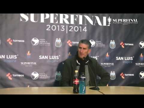 Conferencia de Edgardo Bauza - DT de San Lorenzo