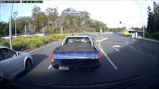 ITB-100HD - Bike Rider / Cyclist Hit By Car (Brisbane Dashcam)