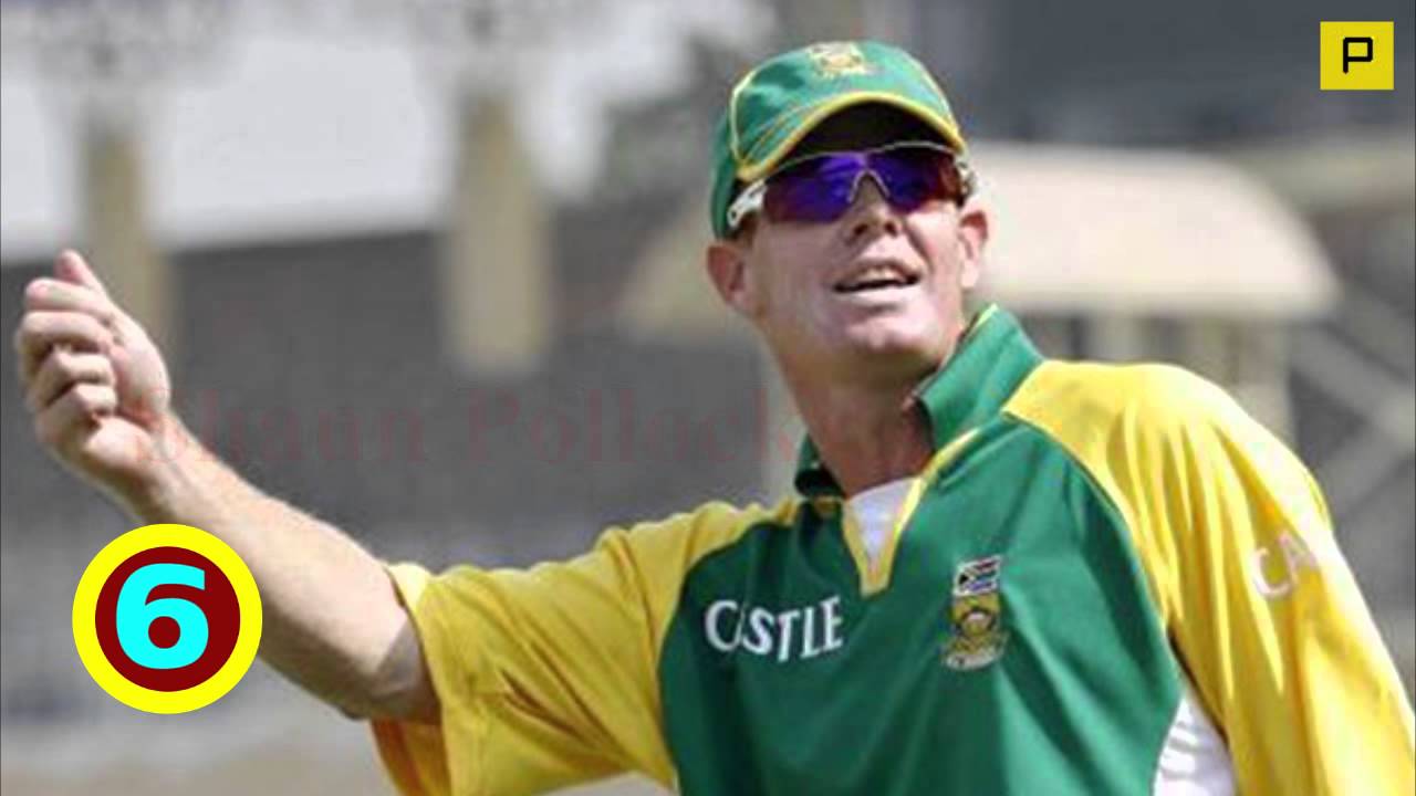 The World's Top 10 All Time Great Bowlers YouTube