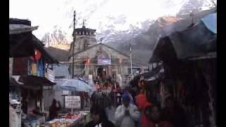 Kedarnath Yatra - Snow covered mountain and helicopter view