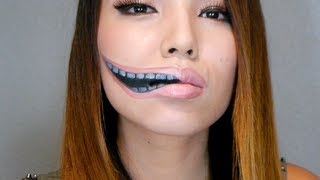 Creepy Stretched Lips Make-up Tutorial