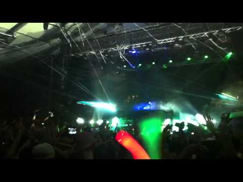 4AM vs Quasar - Kaskade @ Coachella 4-21-12