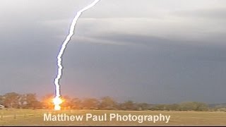 Lightning Bolt Hits Tree At Lowood - November 13th 2013 [HD]