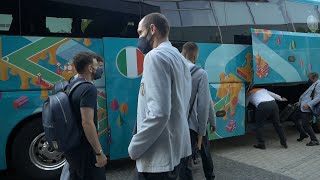 La partenza degli Azzurri dall’hotel in direzione Fußball Arena | EURO 2020