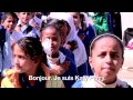 Des petites filles à l'école