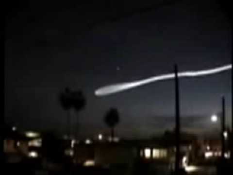 Real Inter Dimensional or wormhole Caught on Video - YouTube