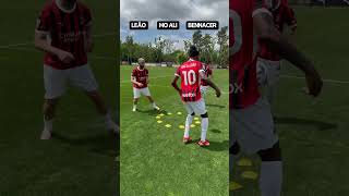 @MoAliFC  Two touch challenge v Leão & Bennacer | #shorts