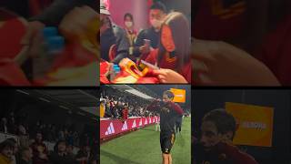 🫰? From Japan to Australia🇯🇵🇦🇺💛❤️?????? #asroma #football #fans