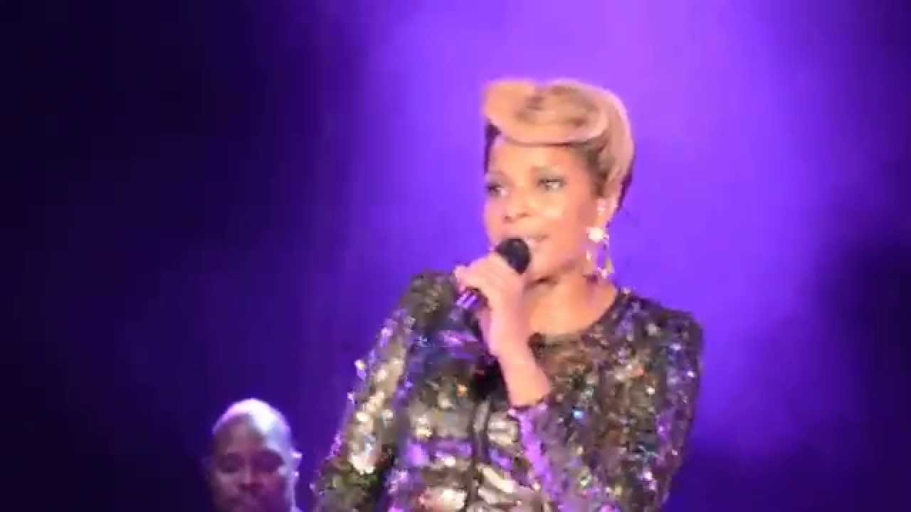 Mary J Blige No More Drama Zip Images | TheCelebrityPix