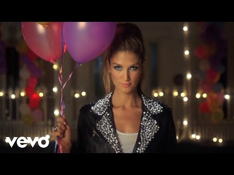 Delta Goodrem - Sitting on Top of the World