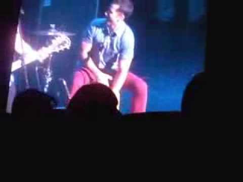 Boyce Avenue at Resorts World Manila (We Found Love/Dynamite ...