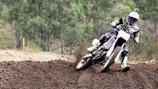 2014 YZ450F test by Motology